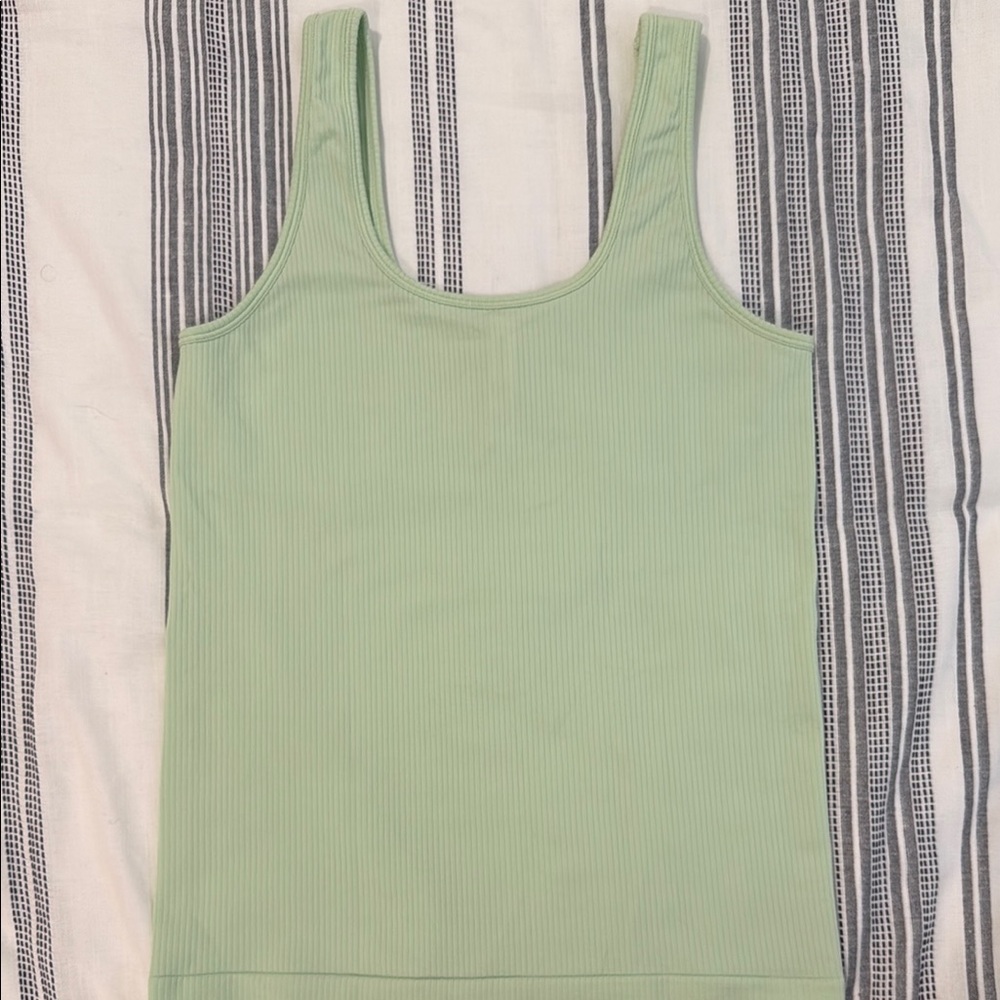 Athleta Renew Tank NWOT